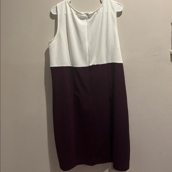 Maroon Dress with White Trim and maroon cropped blazer. Size 14W. - Picture 7 of 7